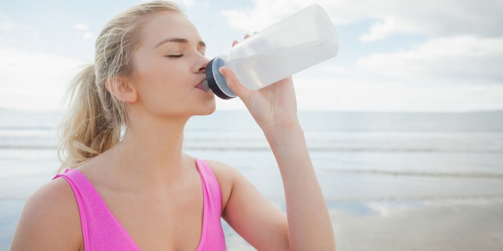 how top nutrition experts stay hydrated